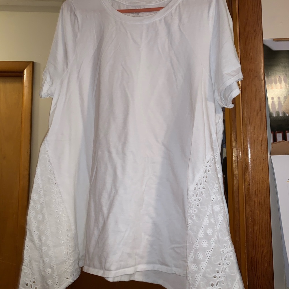 Woman’s tshirt